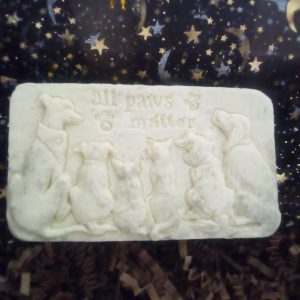 Home Made Goats Milk, Manuka Honey, Oats and Jojoba Oil Soap.  Hyacinth Scented. All Paws Matter .