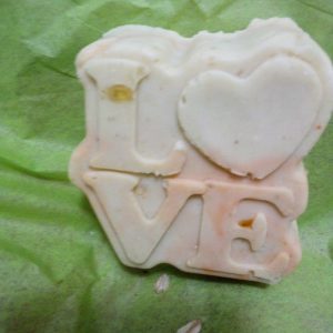 Goats Milk, Manuka Honey, Jojoba Oil, Ground Oats. Rose Scented. Love.