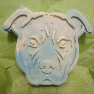 Goats Milk, Manuka Honey, Jojoba Oil, Ground Oats. Stary Night Scented. Pit Bull.