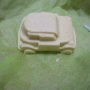 Goats Milk, Manuka Honey, Jojoba Oil, Ground Oats. Monkey Farts Scented. Car.